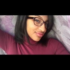 Meet your Posher, Helga